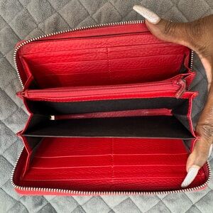 Gucci Red Leather Zippy Wallet